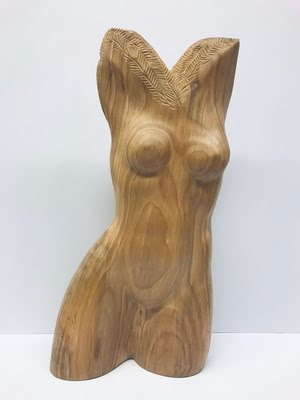 Beeld_torso_vrouw